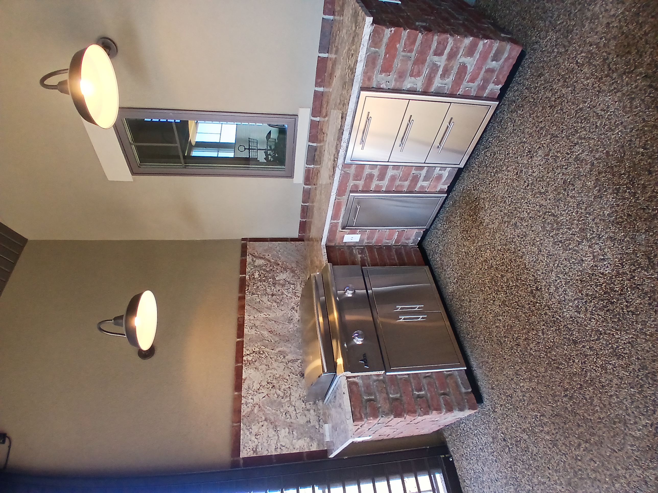 Brick cladding outdoor kitchen